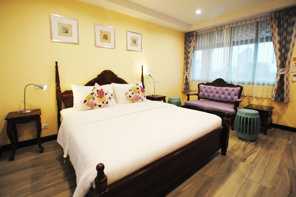 Focal Local Bed & Breakfast Bangkok Kültér fotó